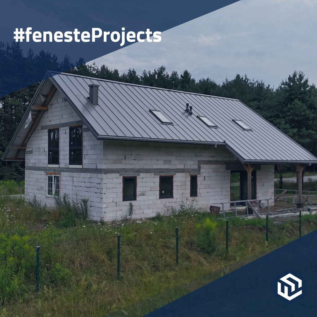 Haus mit Waldblick aus dem SMART-SLIDE-Fenster und funktioneller Garage 🎥. projekte fensterfarben gealan   